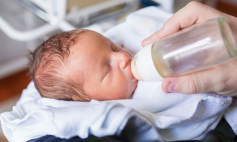 Formula Feeding Guide: Expert Tips for Effective Infant Nutrition